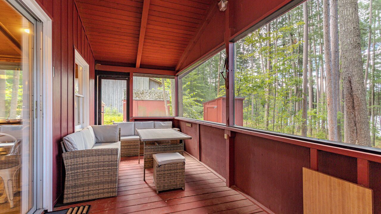 Photo of Livingroom in Lake Tomahawk