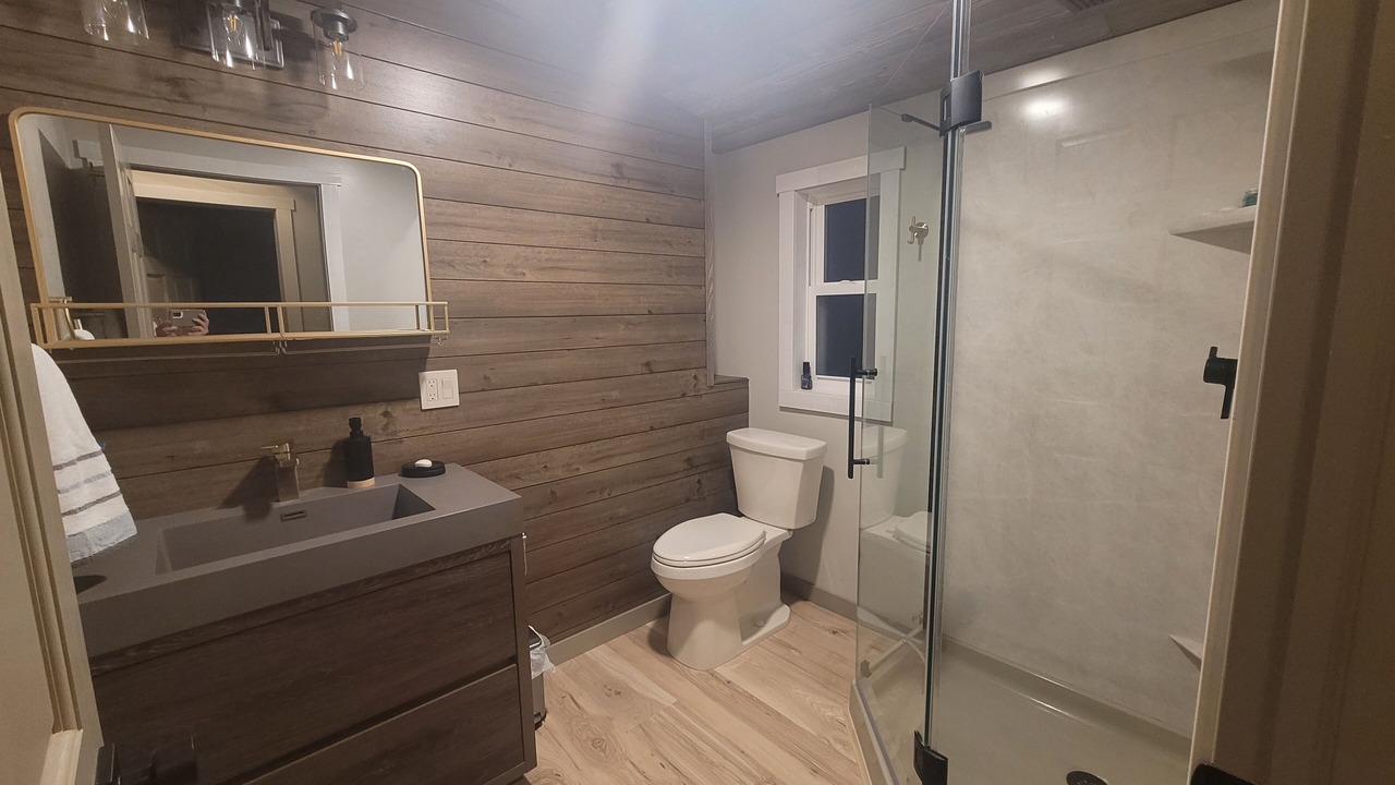Photo of Bathroom in Turtle Lake