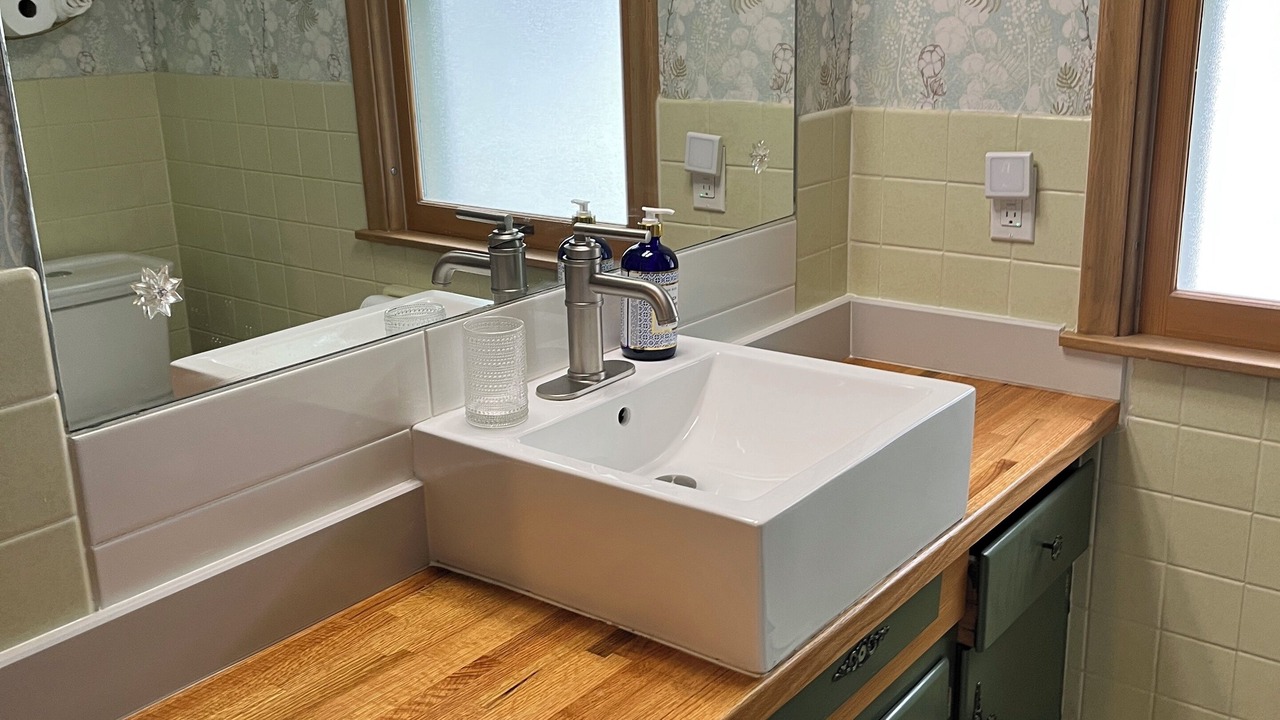 Photo of Bathroom in Payne - Phalen