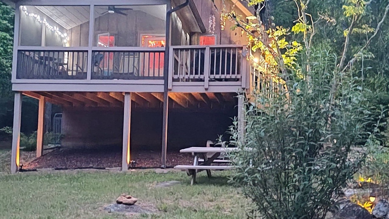 Photo of Outdoor in Peaks