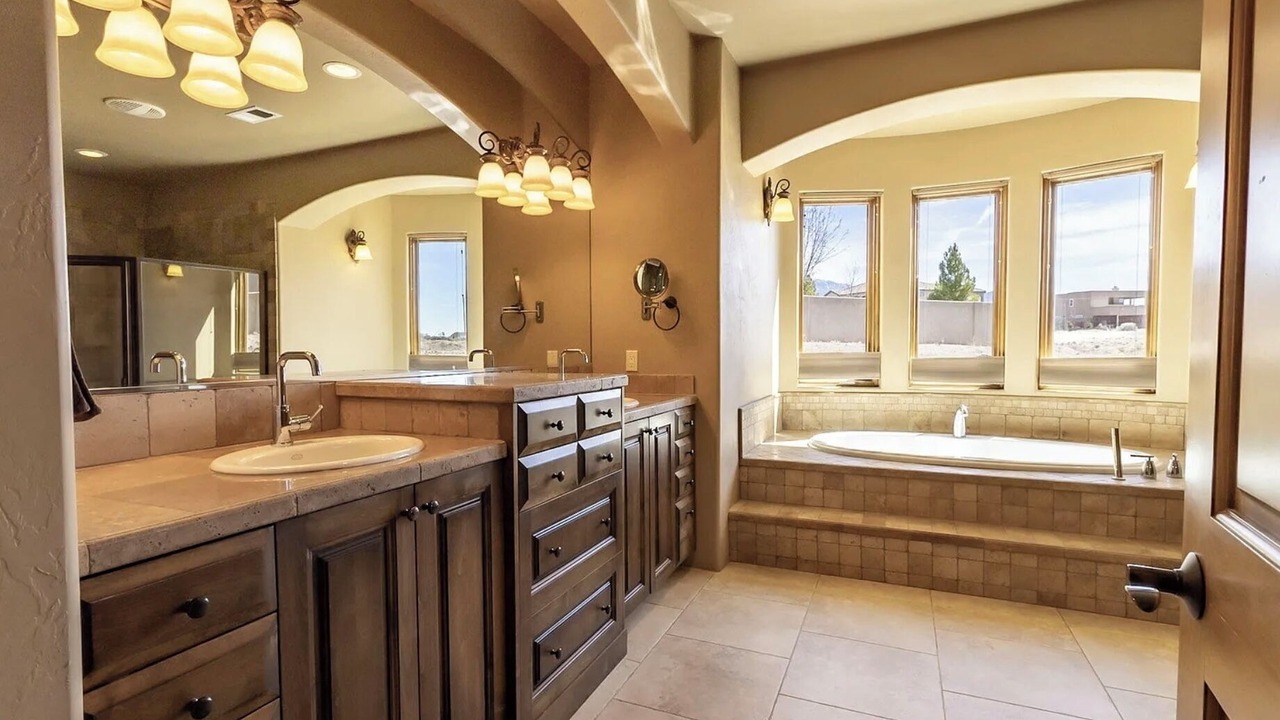 Photo of Bathroom in North Albuquerque Acres