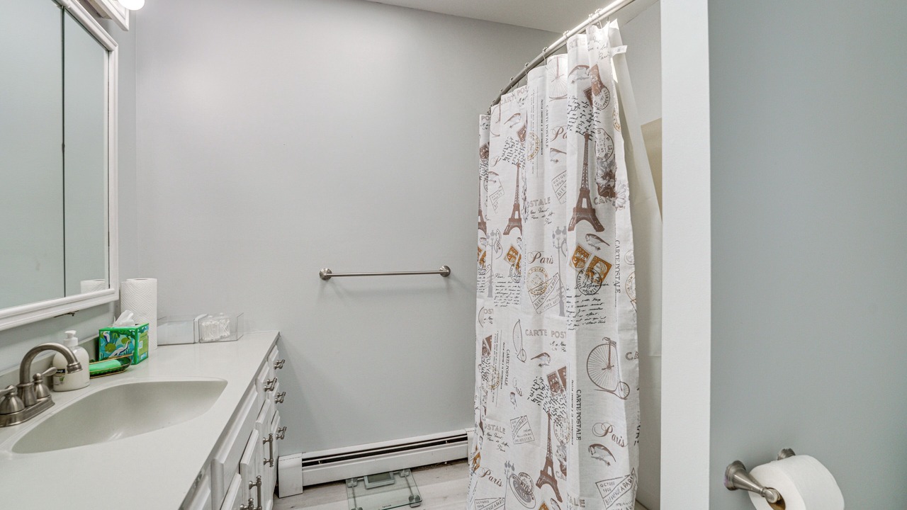 Photo of Bathroom in St. Clair