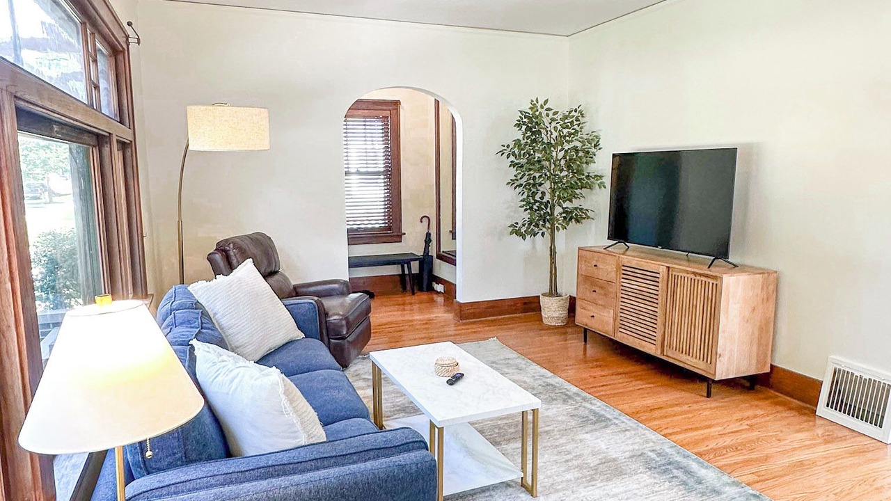 Photo of Livingroom in Kutzky Park
