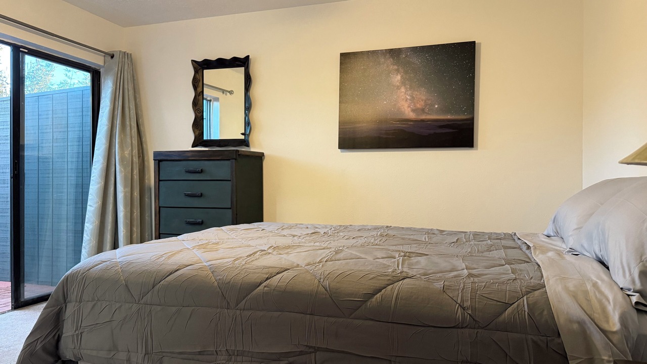 Photo of Bedroom in Sandia Heights South