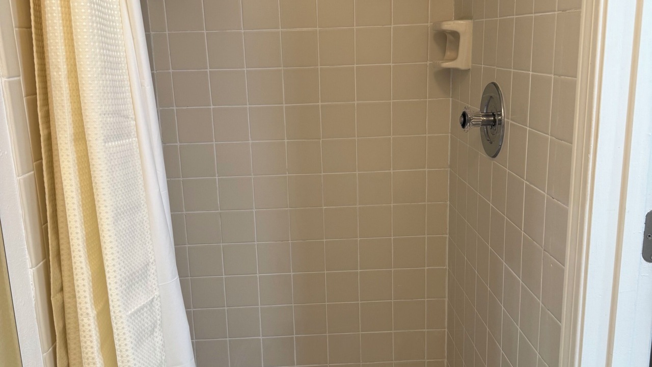 Photo of Bathroom in Sandia Heights South