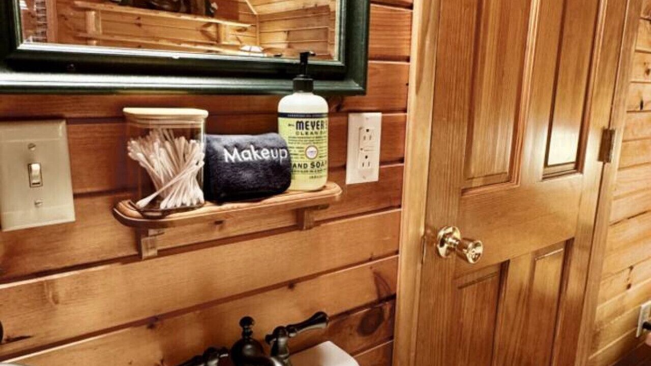 Photo of Bathroom in Webb Lake
