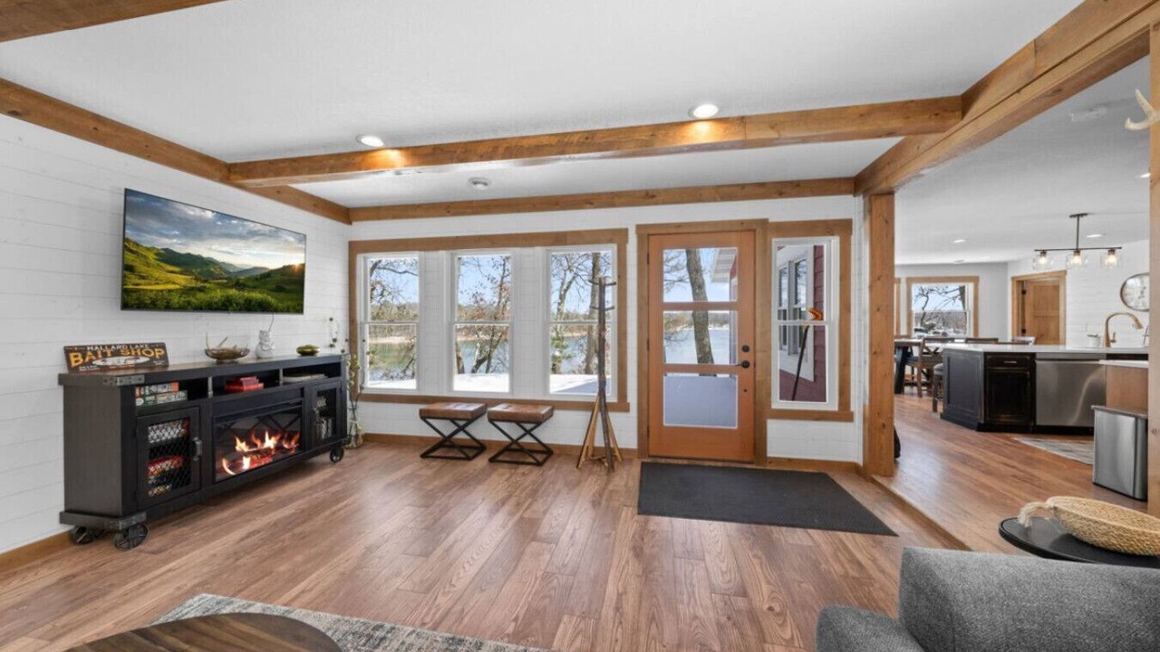 Photo of Livingroom in Webster
