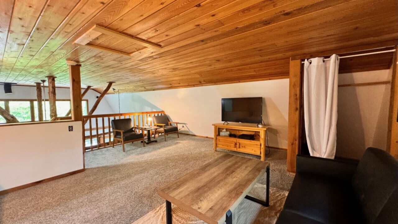Photo of Livingroom in Danbury