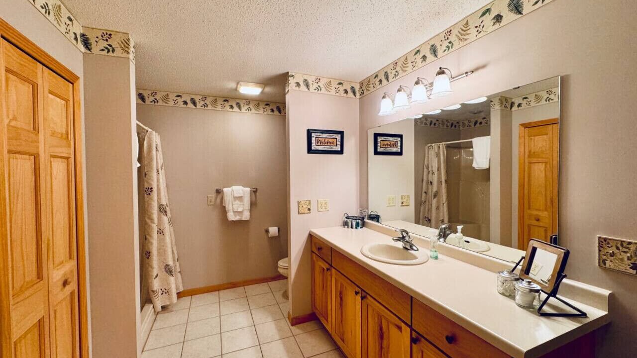 Photo of Bathroom in Webb Lake