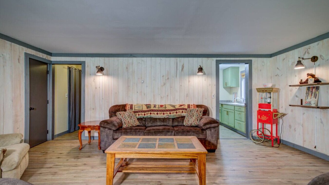 Photo of Livingroom in Londonderry
