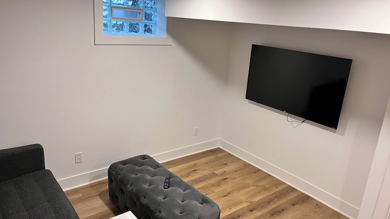 Photo of Livingroom in West Seventh