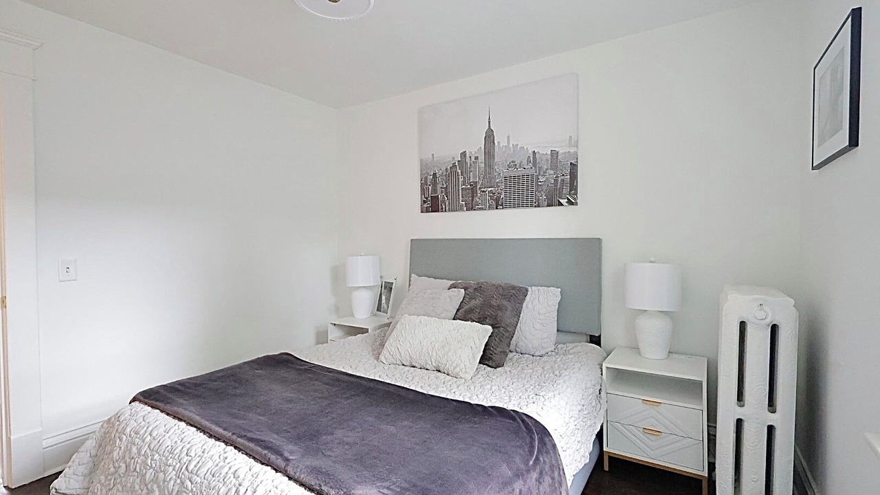 Photo of Bedroom in Merriam Park