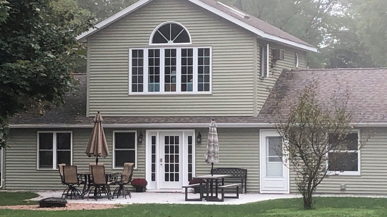 Photo of Outdoor in King