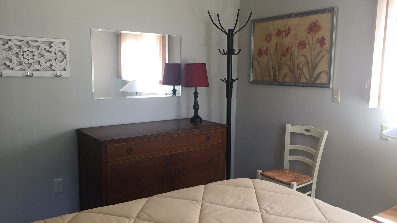 Photo of Bedroom in King