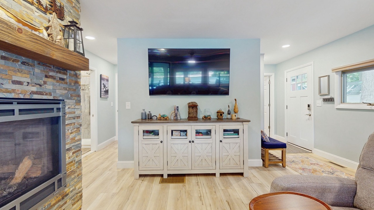 Photo of Livingroom in Gloversville