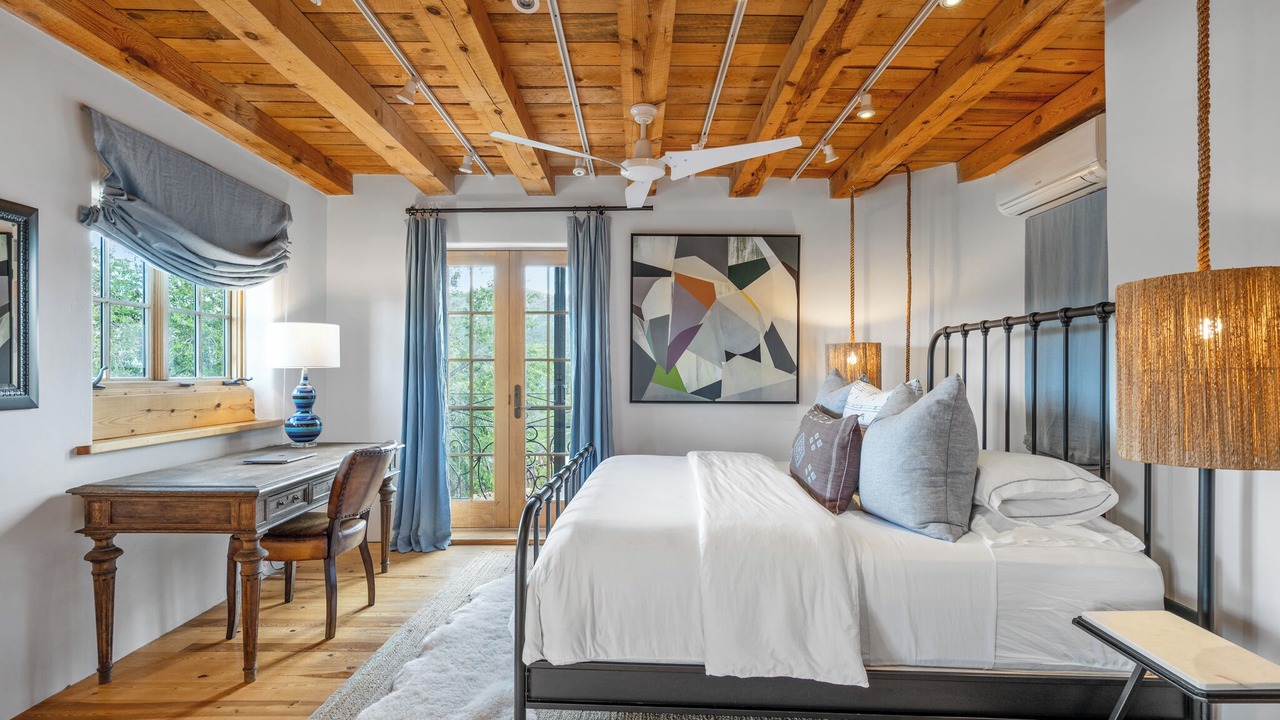 Photo of Bedroom in Historic Eastside