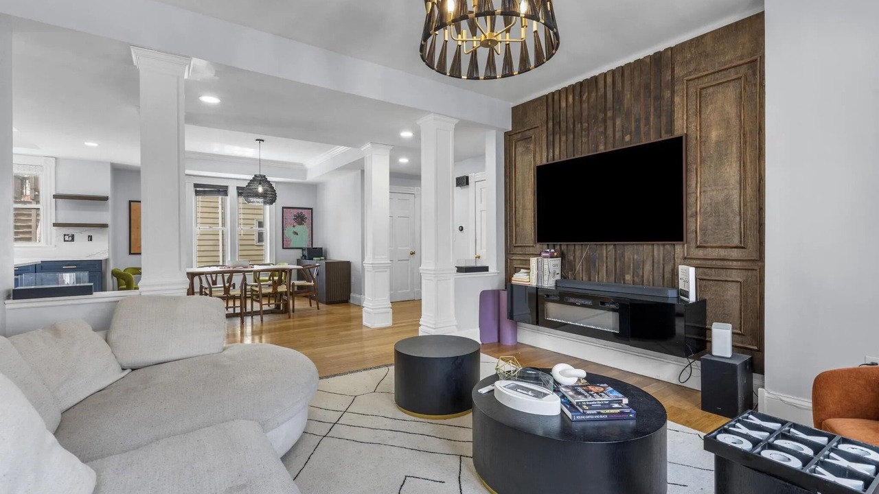 Photo of Livingroom in Asylum Hill