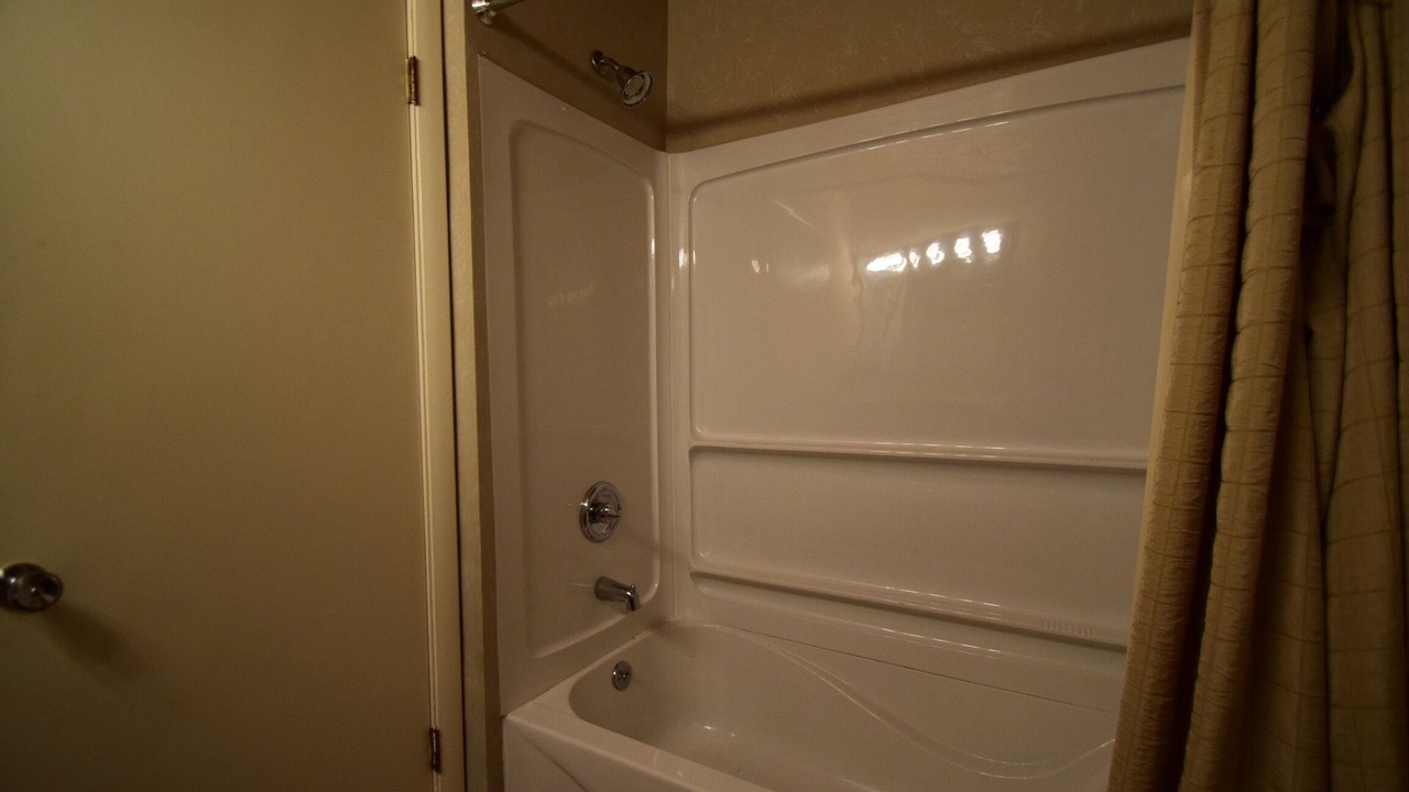 Photo of Bathroom in Luck