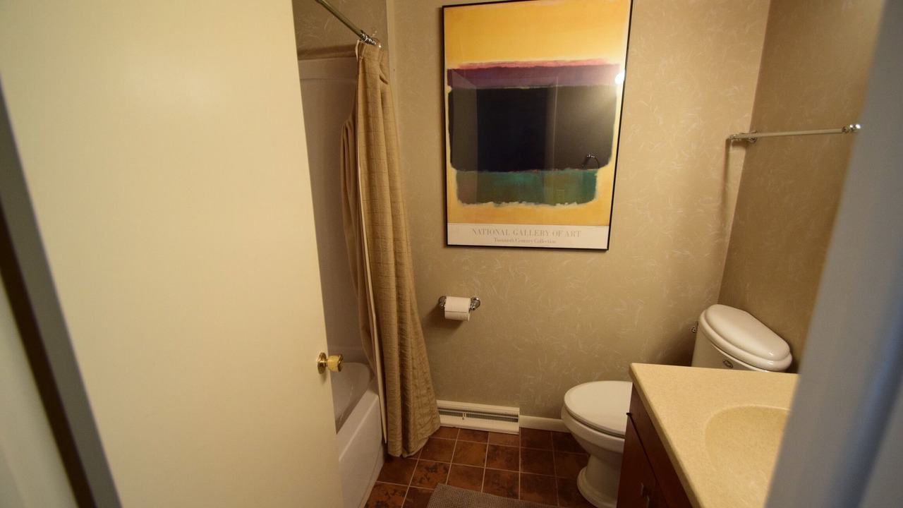 Photo of Bathroom in Luck