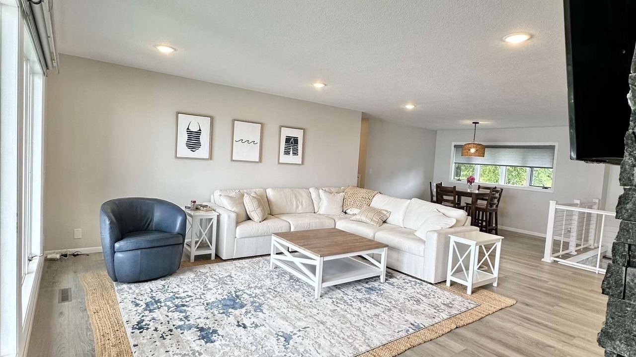 Photo of Livingroom in Spicer