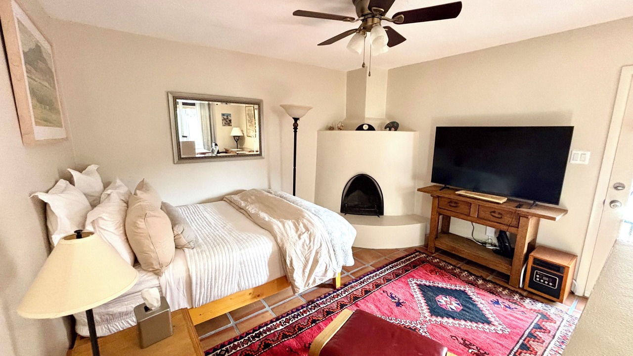 Photo of Bedroom in Eldorado at Santa Fe