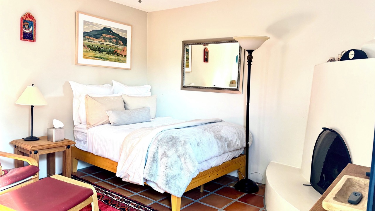 Photo of Bedroom in Eldorado at Santa Fe