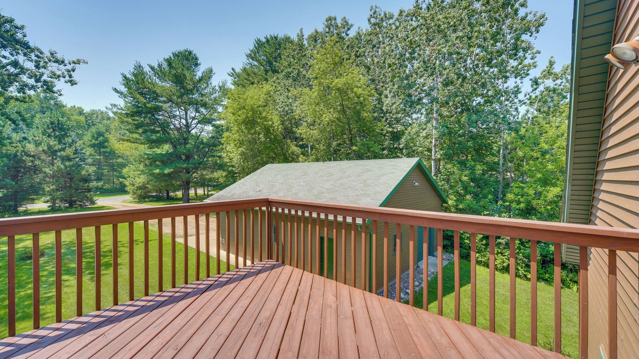 Photo of Patio Balcony in Amery