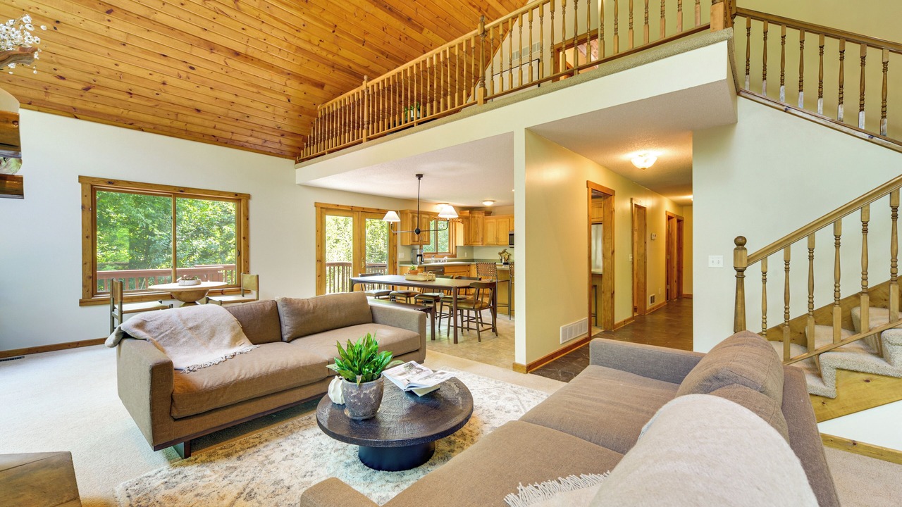 Photo of Livingroom in Amery