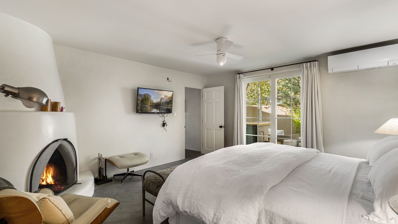 Photo of Bedroom in Northeast Santa Fe