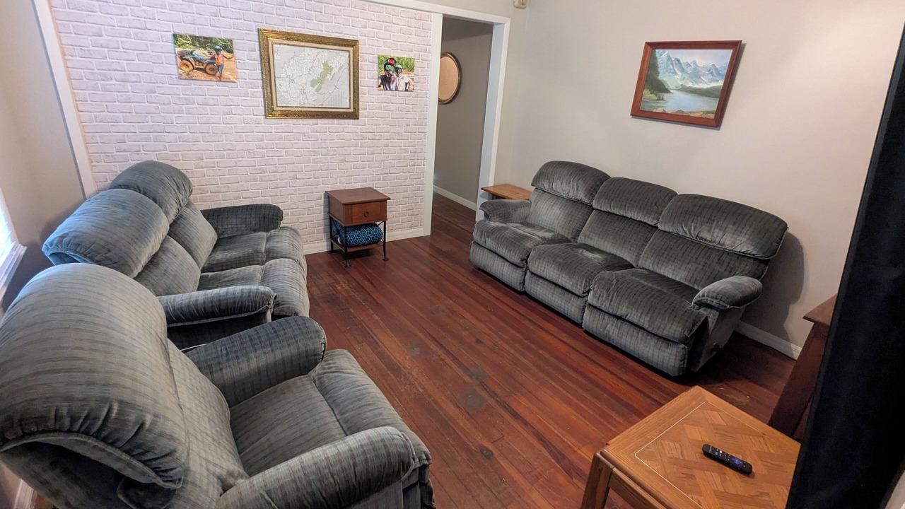 Photo of Livingroom in Hemphill