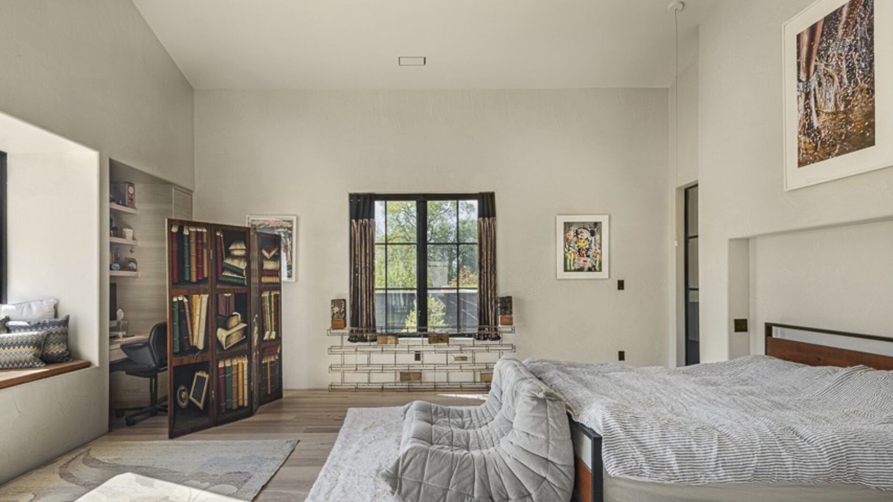 Photo of Bedroom in Corrales