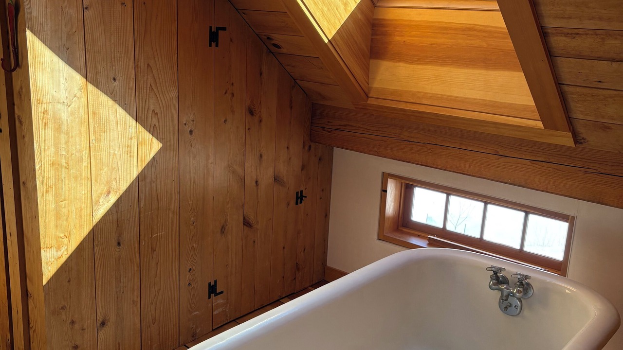 Photo of Bathroom in Ashfield