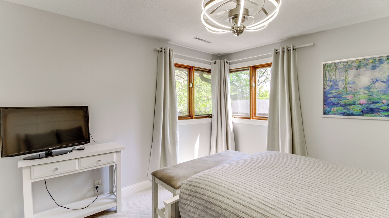 Photo of Bedroom in Brainerd