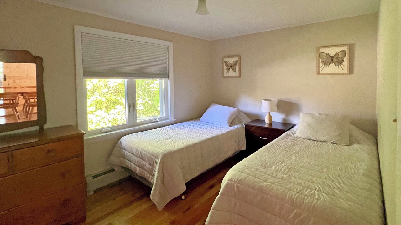 Photo of Bedroom in Lake Elmore
