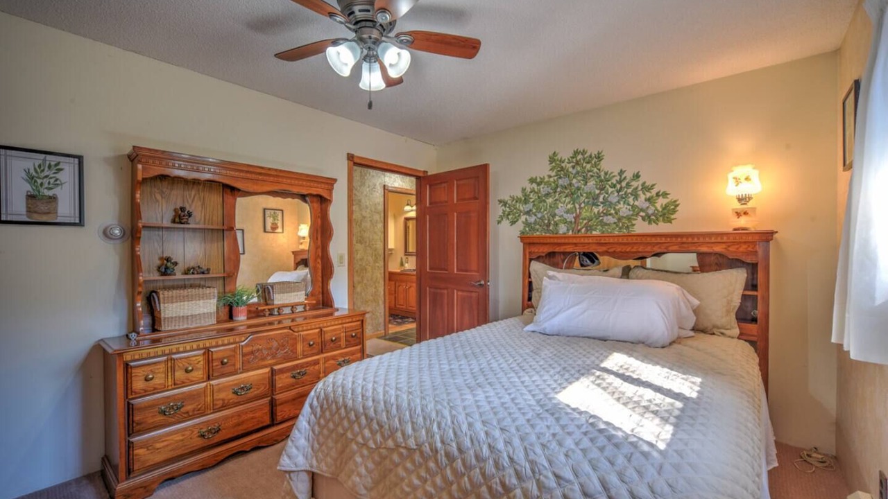 Photo of Bedroom in Webster