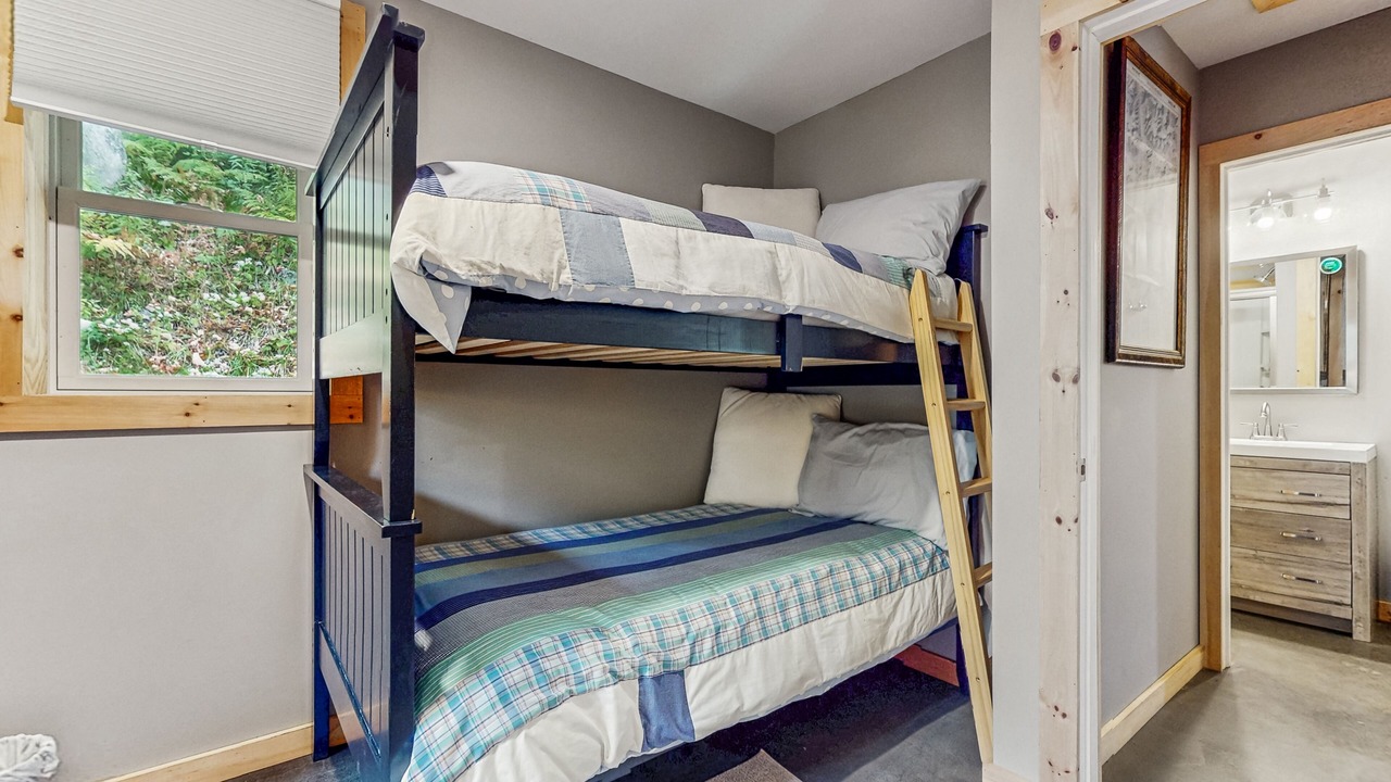 Photo of Bedroom in West Wardsboro