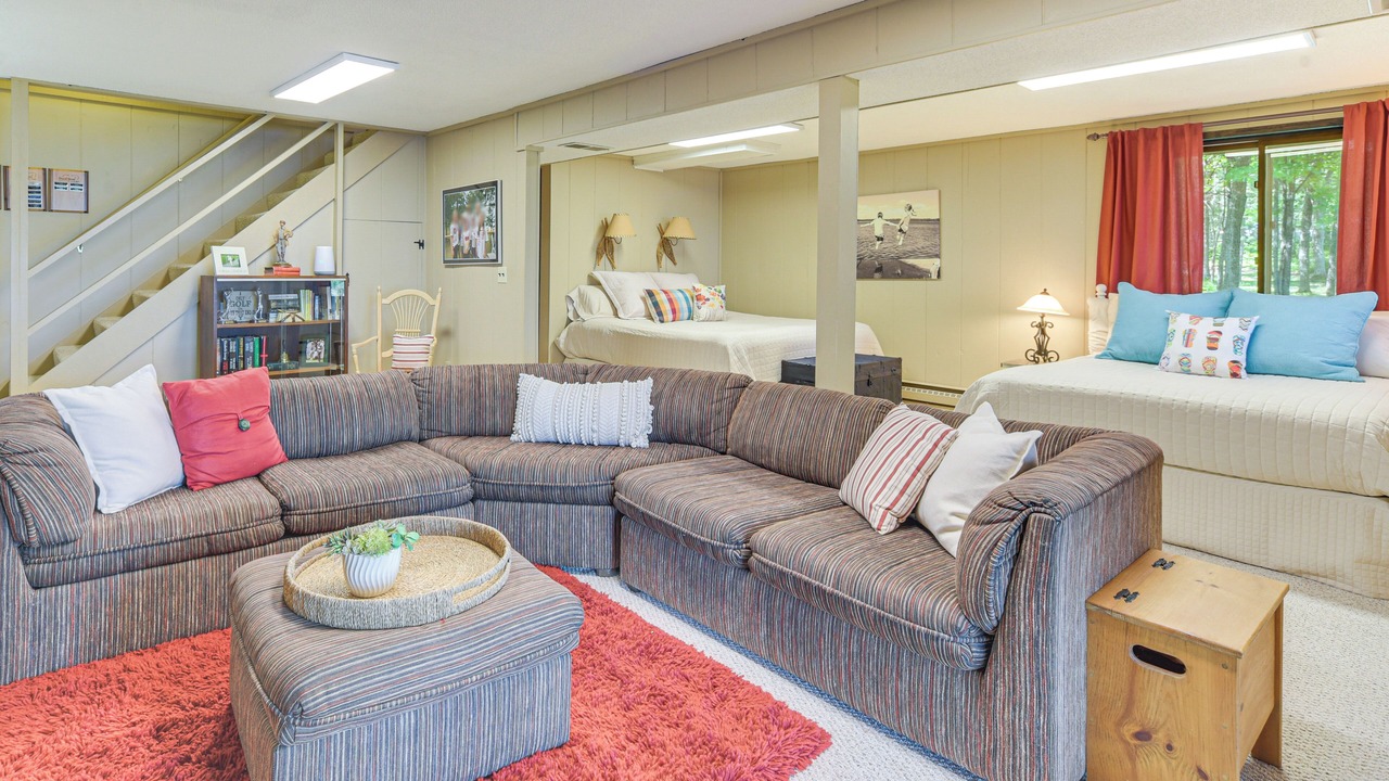 Photo of Livingroom in Minong
