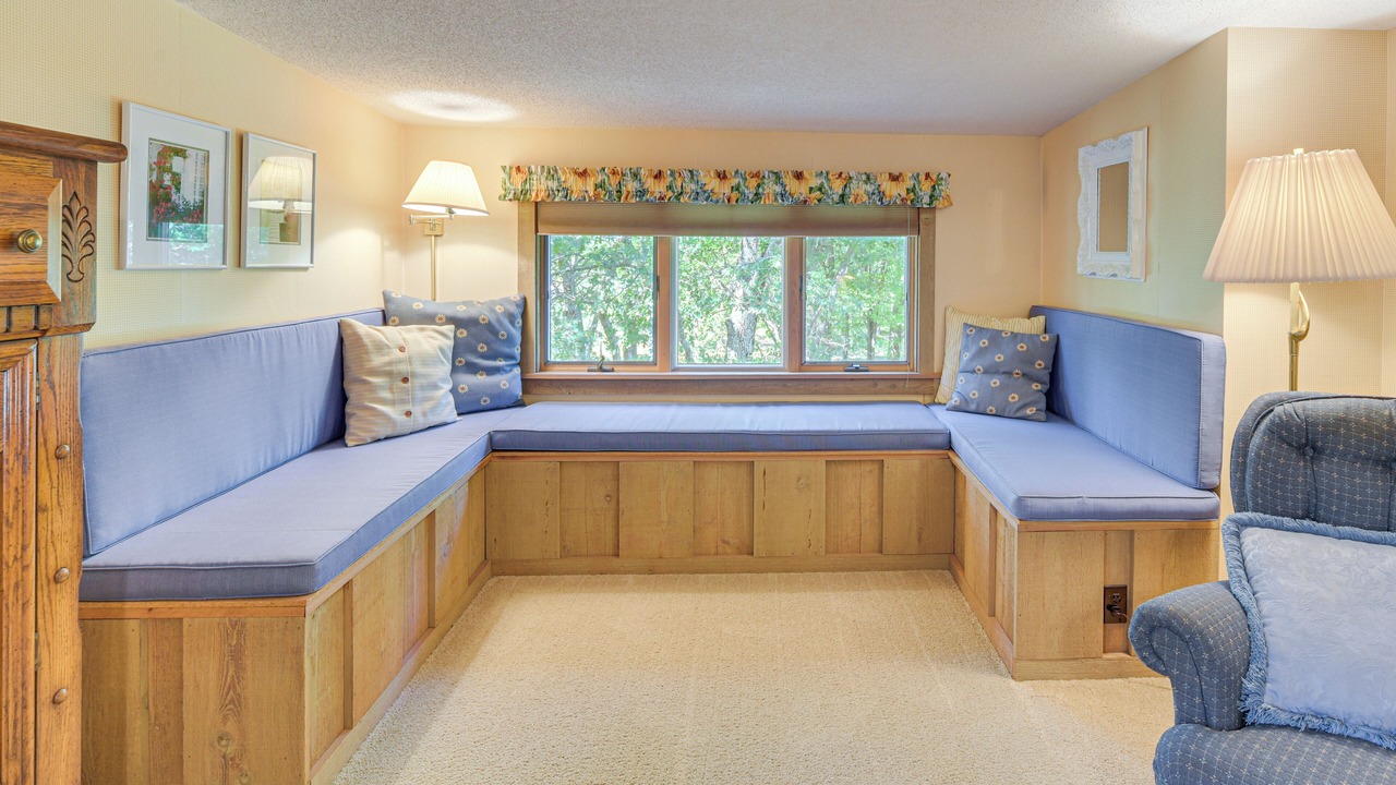 Photo of Livingroom in Minong