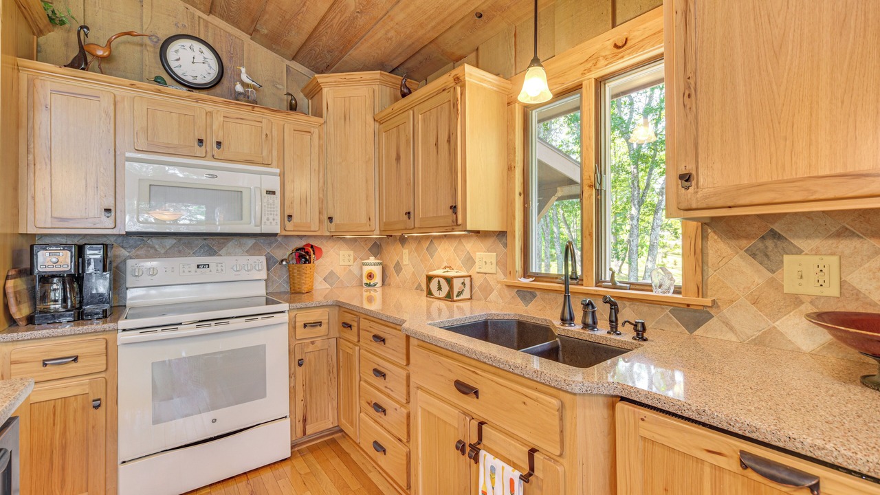 Photo of Kitchen in Minong