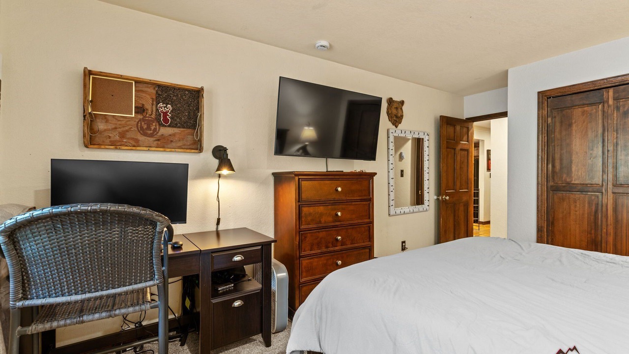 Photo of Bedroom in Silverton