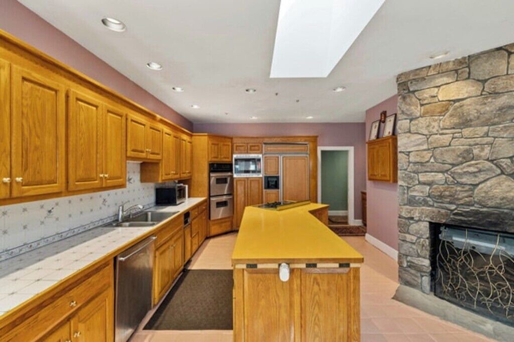 Photo of Kitchen in Redding Ridge