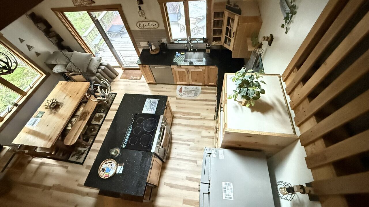 Photo of Kitchen in Alpine Lake
