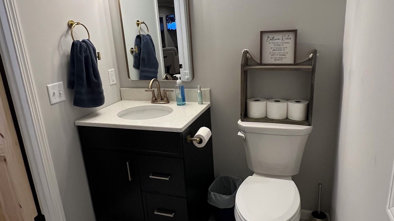 Photo of Bathroom in Eau Galle