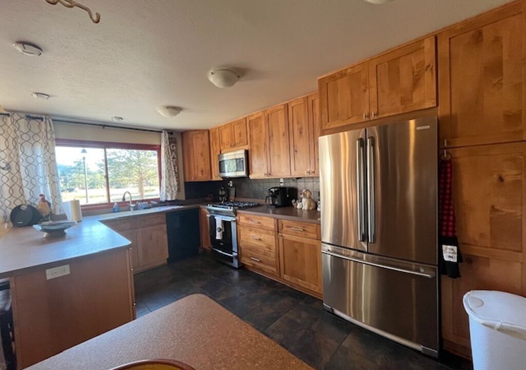 Photo of Kitchen in Ponderosa Pines