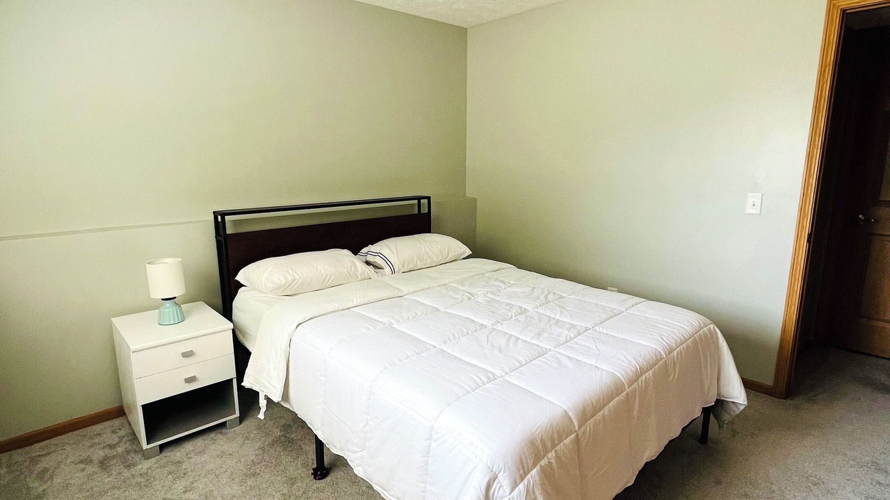 Photo of Bedroom in Cutlerville