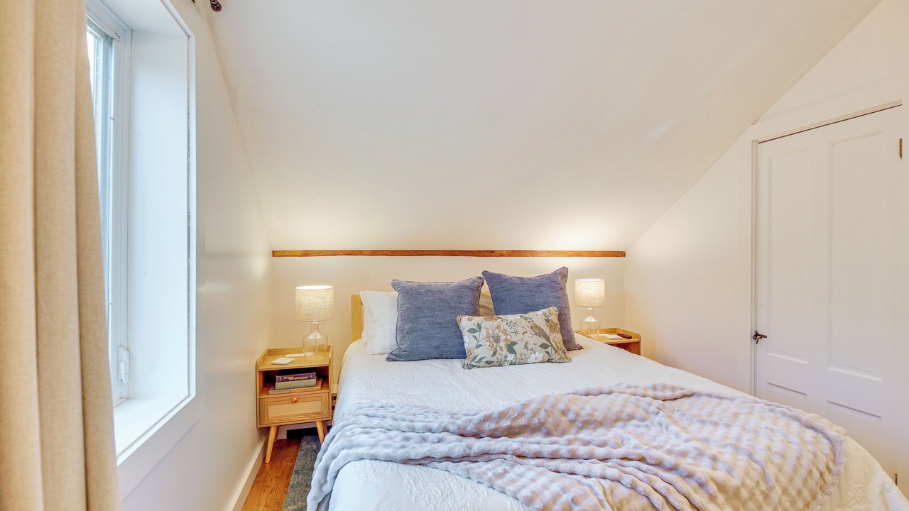 Photo of Bedroom in Waterbury
