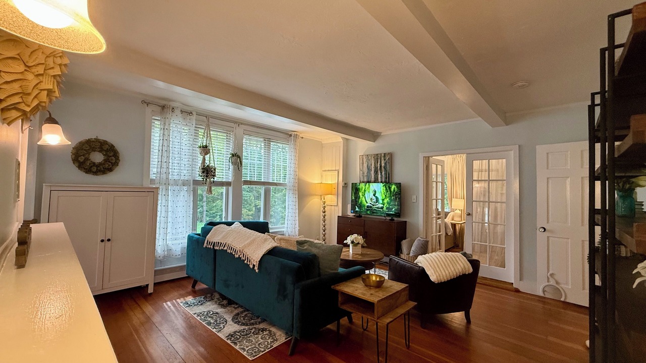 Photo of Livingroom in Brimfield