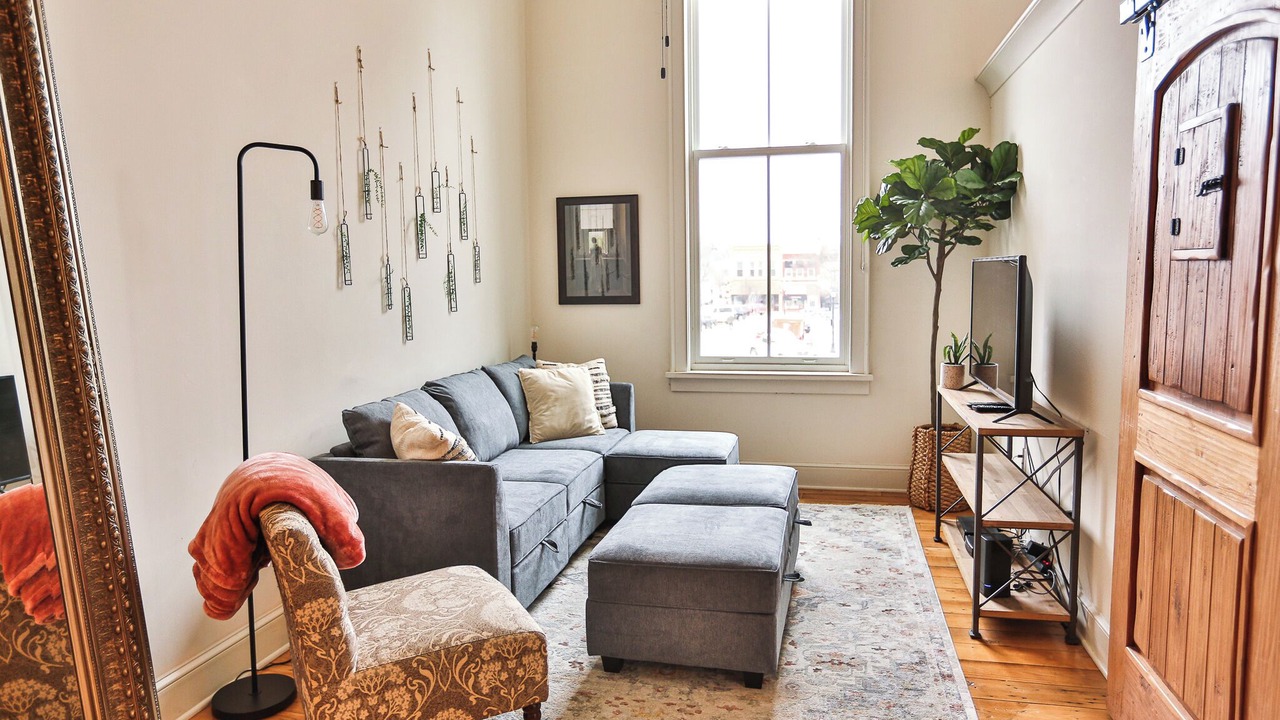 Photo of Livingroom in Monroe