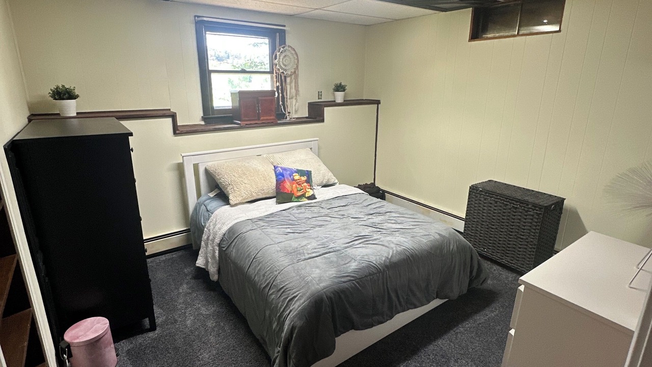 Photo of Bedroom in Springfield