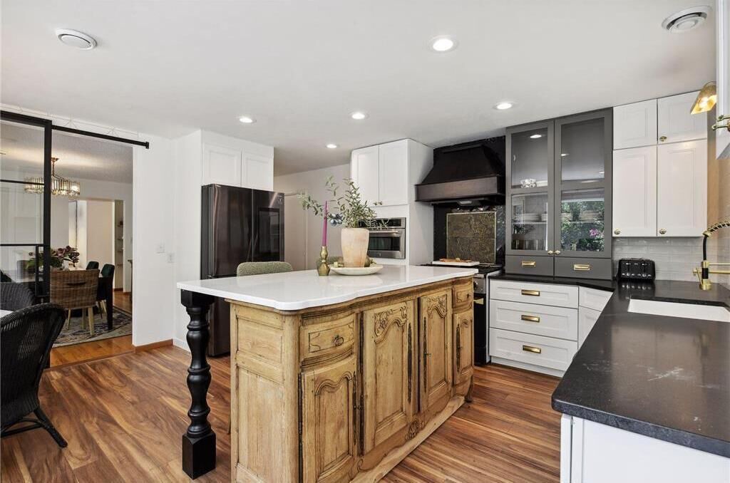 Photo of Kitchen in Minnetonka